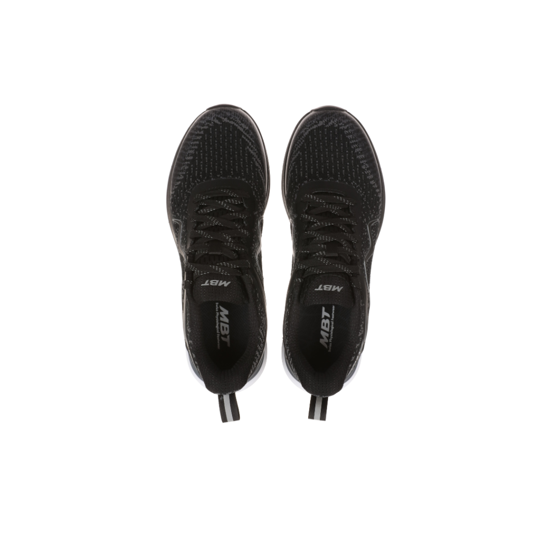 womens black running sneakers