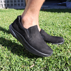 mens black slip on sneakers